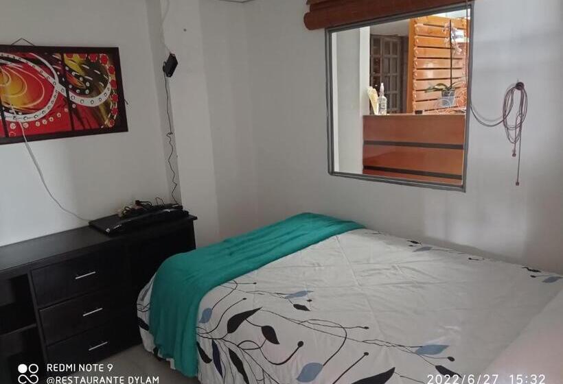 ホテル Refugio Turistico & Restaurante Dylam