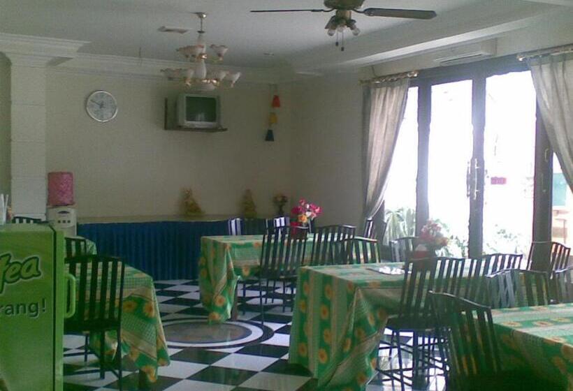 בית מלון כפרי Ronggolawe