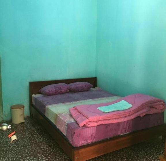 بنسيون Losmen Melati