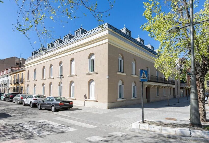 膳宿费 Micampus Aranjuez Student Residence