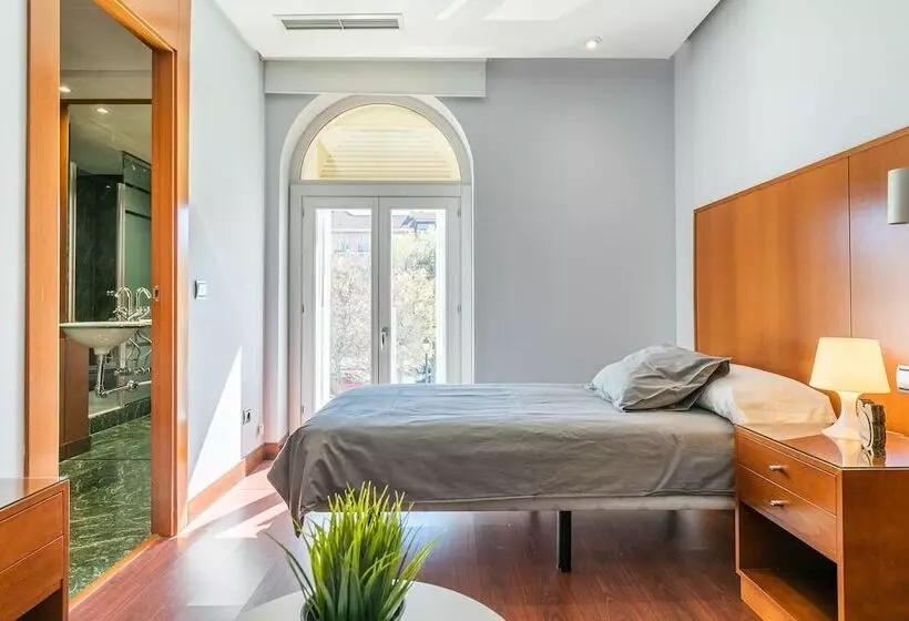 ペンション Micampus Aranjuez Student Residence