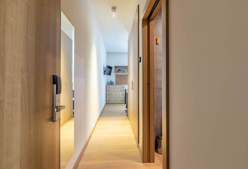 膳宿费 Micampus Aranjuez Student Residence