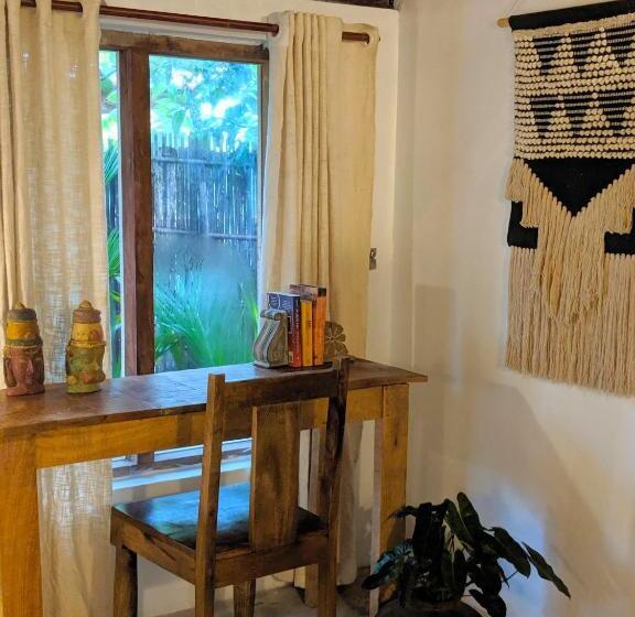 צימר Sunsets And Palm Trees