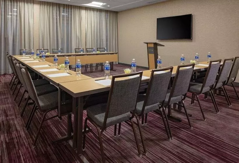 Hotelli Courtyard Cincinnati Mason