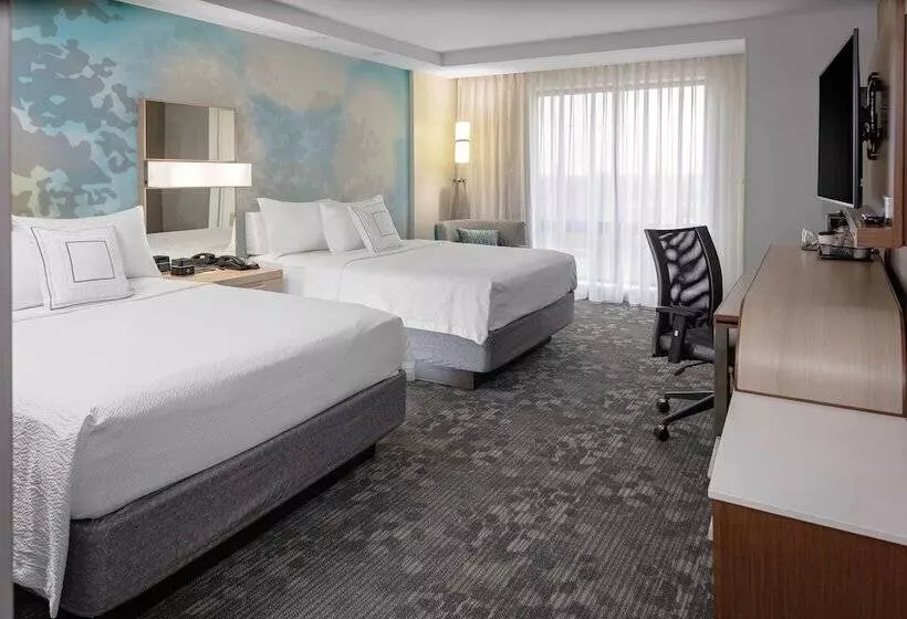 Hotelli Courtyard Cincinnati Mason