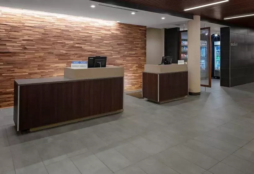 Hotelli Courtyard Cincinnati Mason