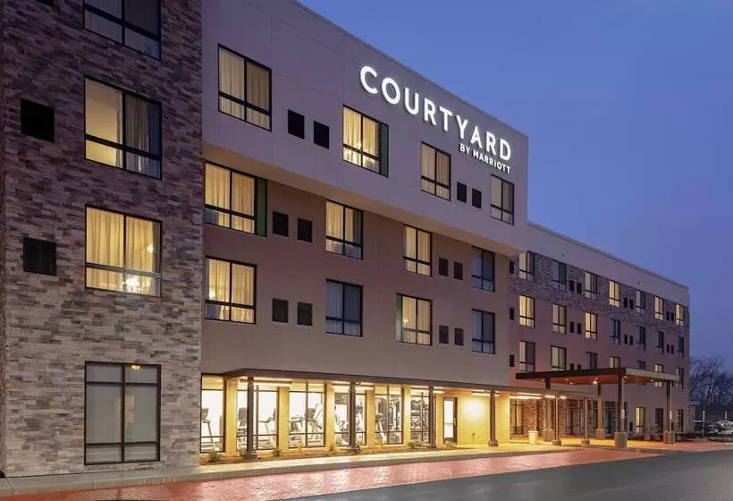 Hotelli Courtyard Cincinnati Mason