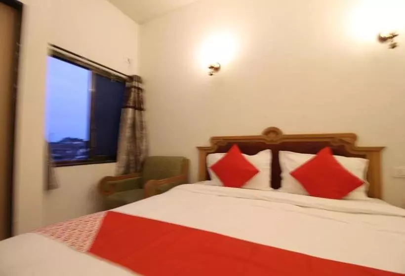 هتل Oyo 38110 Unnati Guest House