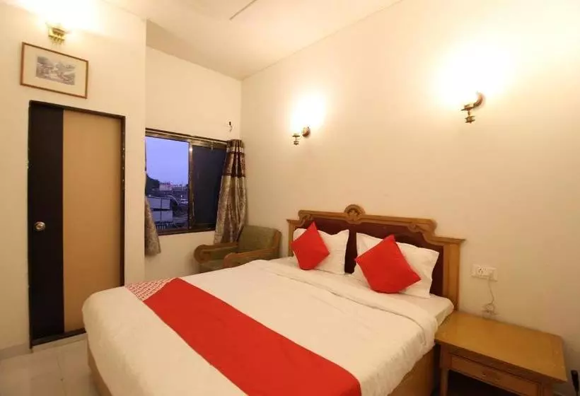 هتل Oyo 38110 Unnati Guest House
