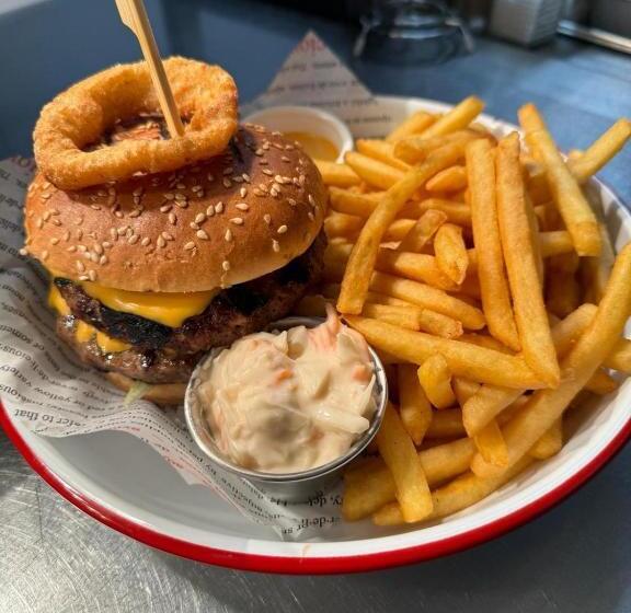 فندق Chequers Country Inn