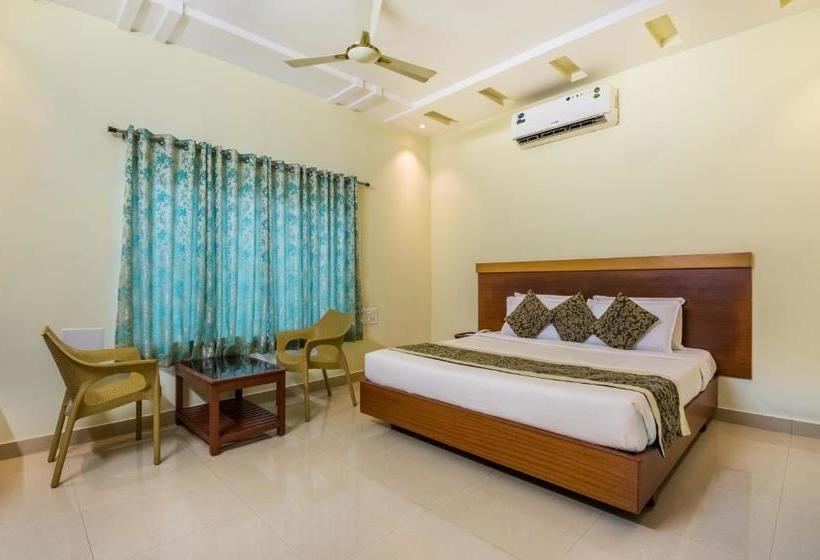 בית מלון כפרי Shubh Lotus Park