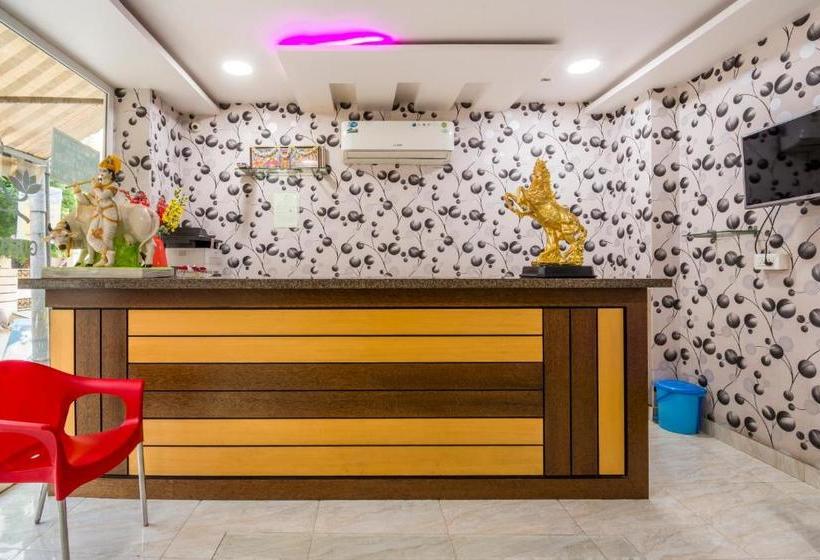 בית מלון כפרי Shubh Lotus Park