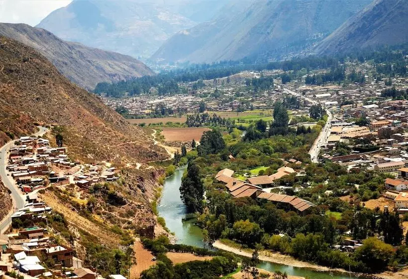 هتل Andes De Urubamba