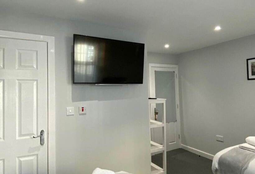 هتل Brownlows Inn Rooms Formerly Riley S Rooms