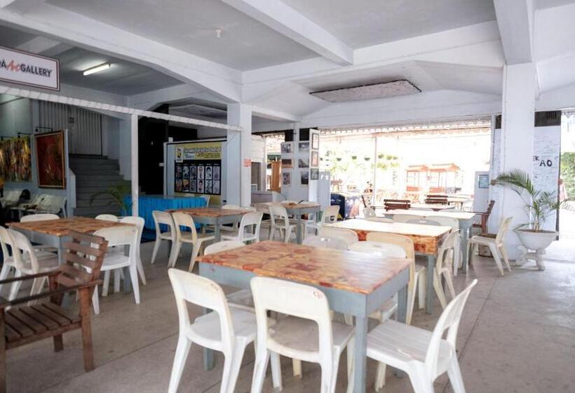 فندق Reddoorz @ Cempaka Putih Jambi