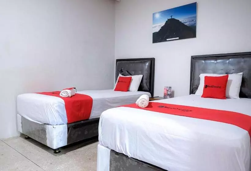 هتل Reddoorz @ Cempaka Putih Jambi
