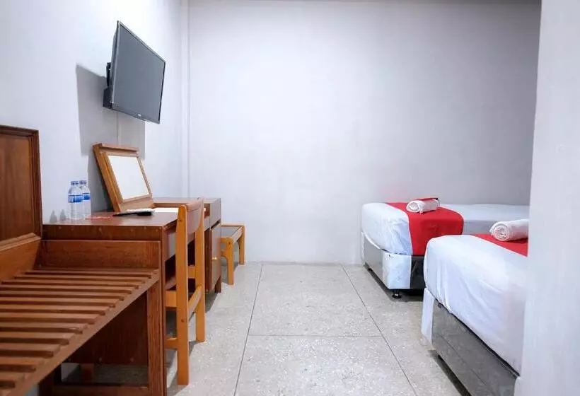 هتل Reddoorz @ Cempaka Putih Jambi
