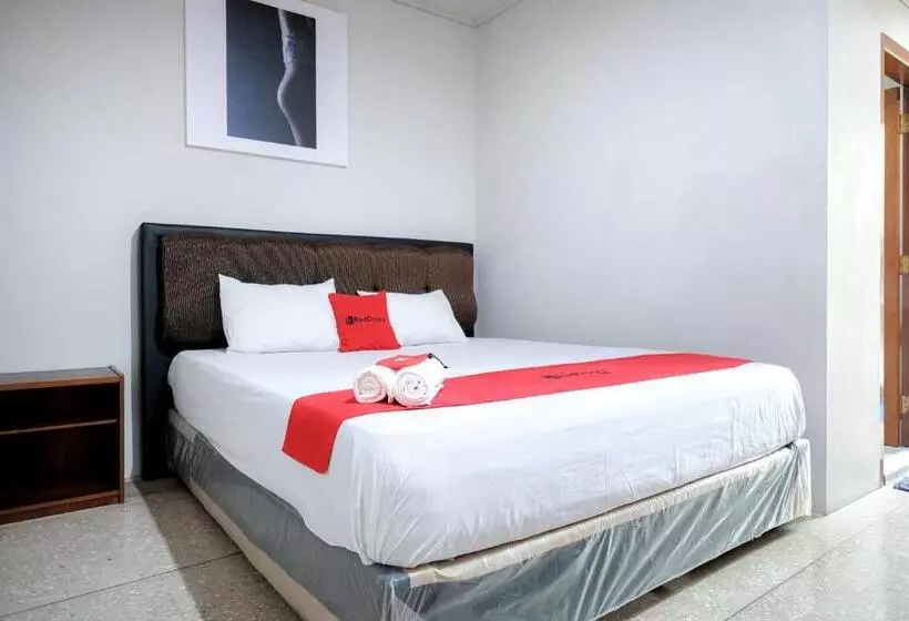 هتل Reddoorz @ Cempaka Putih Jambi