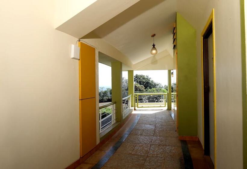 Hotel Seawind At Kokanwadi