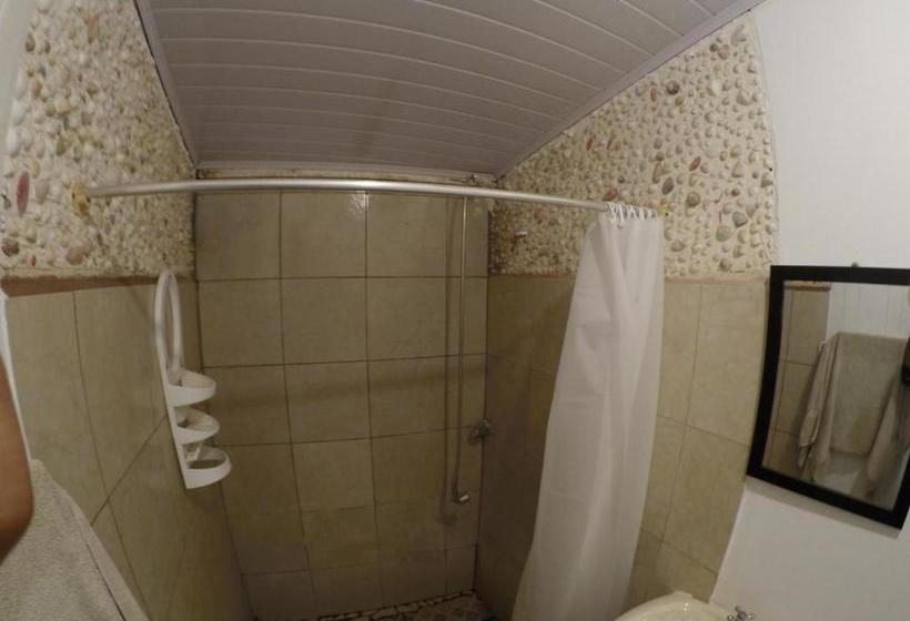 호스텔 Esterillos Oeste Beach House Hostal