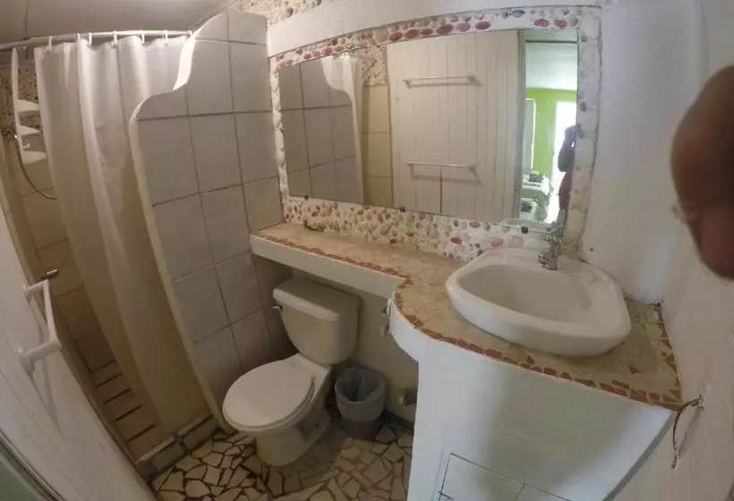 هاستل Esterillos Oeste Beach House Hostal