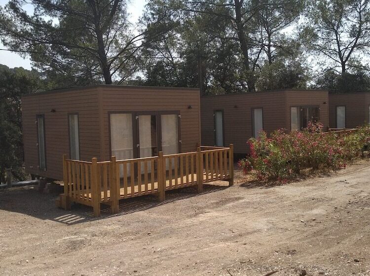 فندق Domaine Des Voiles De Pierrefeu