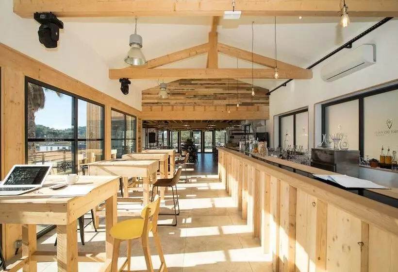 Hotelli Domaine Des Voiles De Pierrefeu