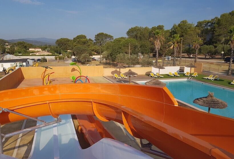 فندق Domaine Des Voiles De Pierrefeu