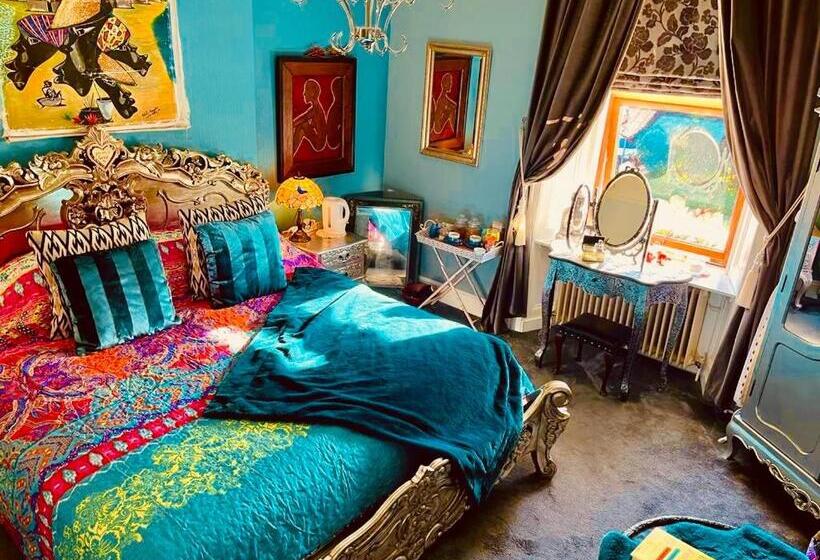 פנסיון Belmont House Boutique   The Kingsley Collection