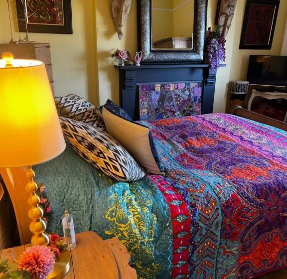 פנסיון Belmont House Boutique   The Kingsley Collection