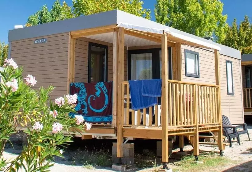 ホテル Camping Les Hautes Prairies