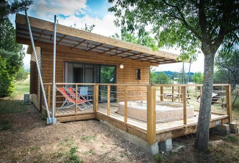 ホテル Camping Les Hautes Prairies
