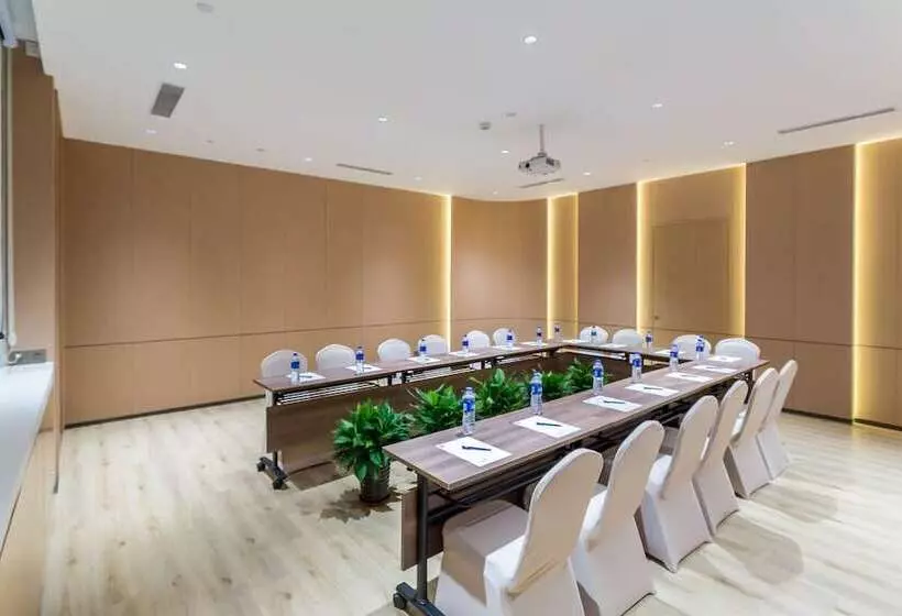 ホテル Holiday Inn Express Xi An Ancient Town West, An Ihg