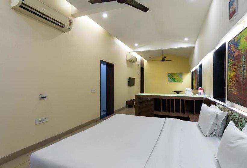 ホテル Capital O 47539 Capital O Umbergaon Club