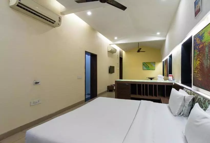 ホテル Capital O 47539 Capital O Umbergaon Club
