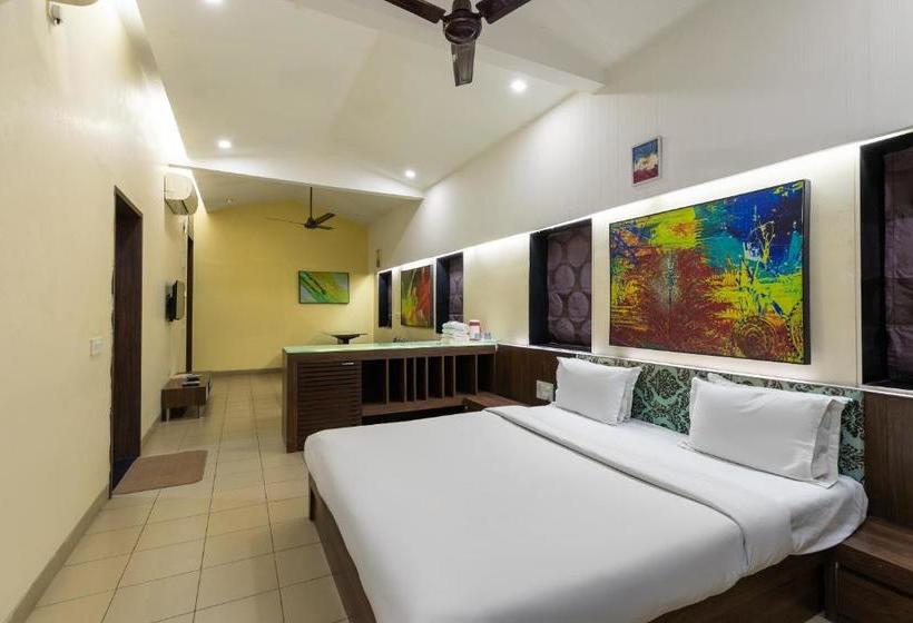 ホテル Capital O 47539 Capital O Umbergaon Club