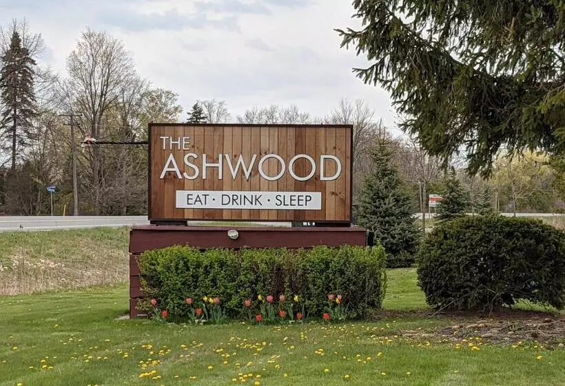 Hotelli The Ashwood Inn