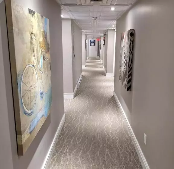 Hotelli The Ashwood Inn