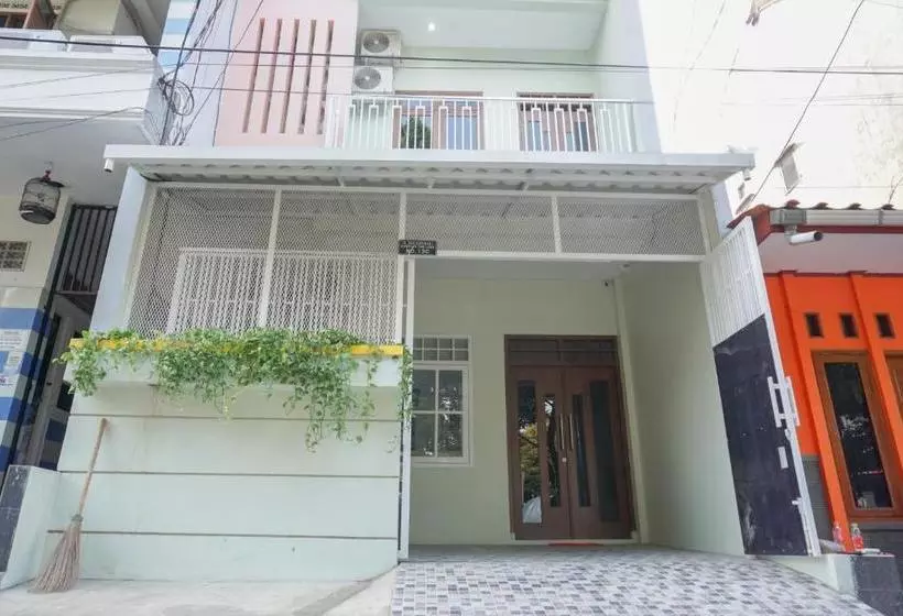 ペンション Koolkost Syariah @ Bendungan Hilir
