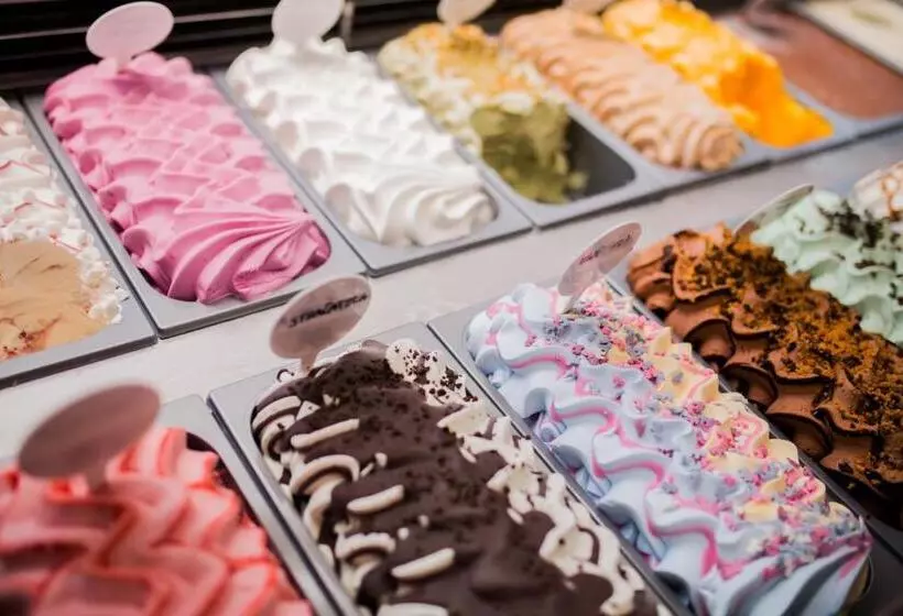 تختخواب و صبحانه Sunny Rooms