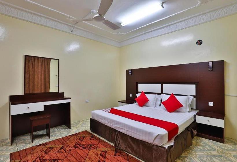 فندق Oyo 285 Masharef Furnished Units In