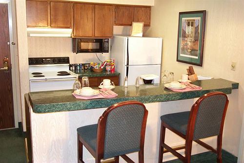 ホテル Richmond Suites