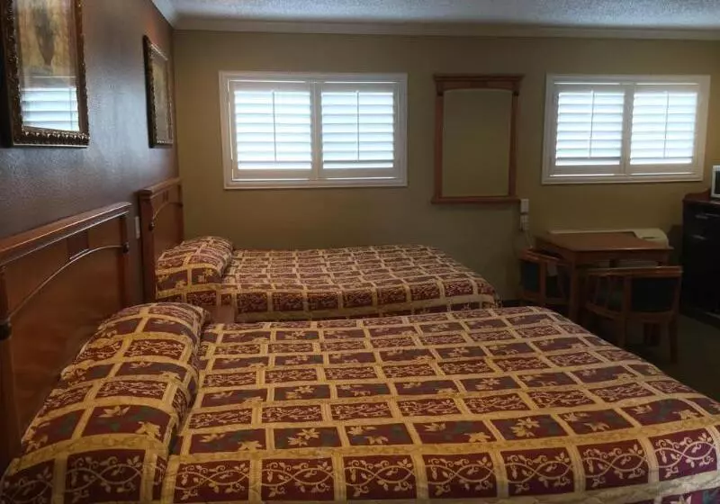 Bevonshire Lodge Motel