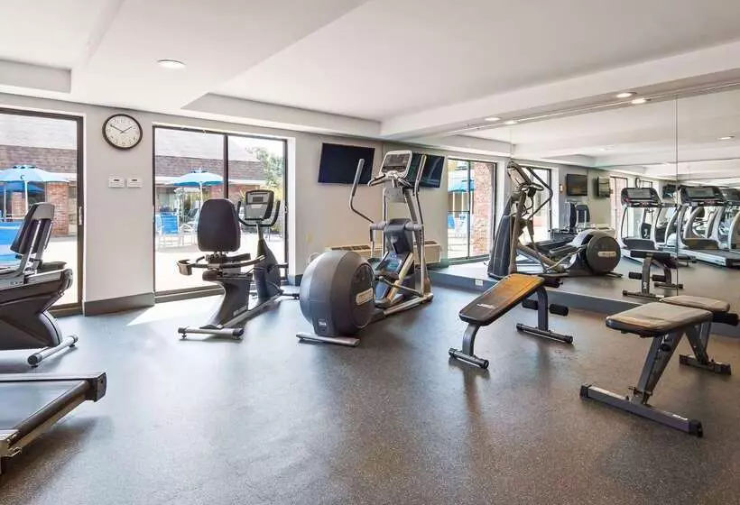 هتل Best Western Plus Keene