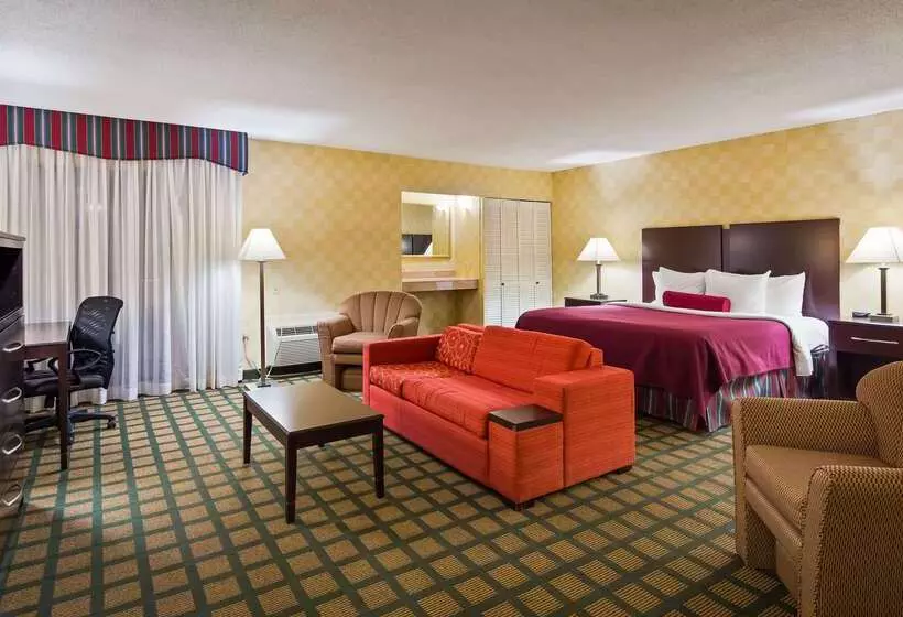 هتل Best Western Plus Keene