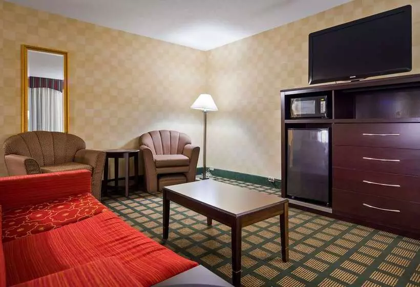 هتل Best Western Plus Keene