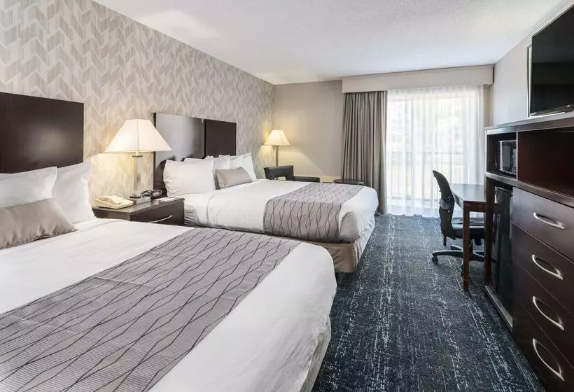 هتل Best Western Plus Keene