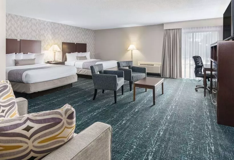 هتل Best Western Plus Keene
