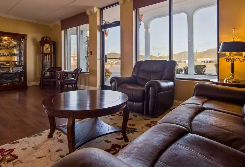 בית מלון כפרי Best Western Wilderness Trail Inn