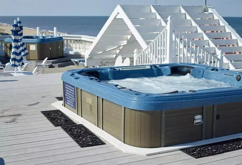 هتل Boardwalk Plaza